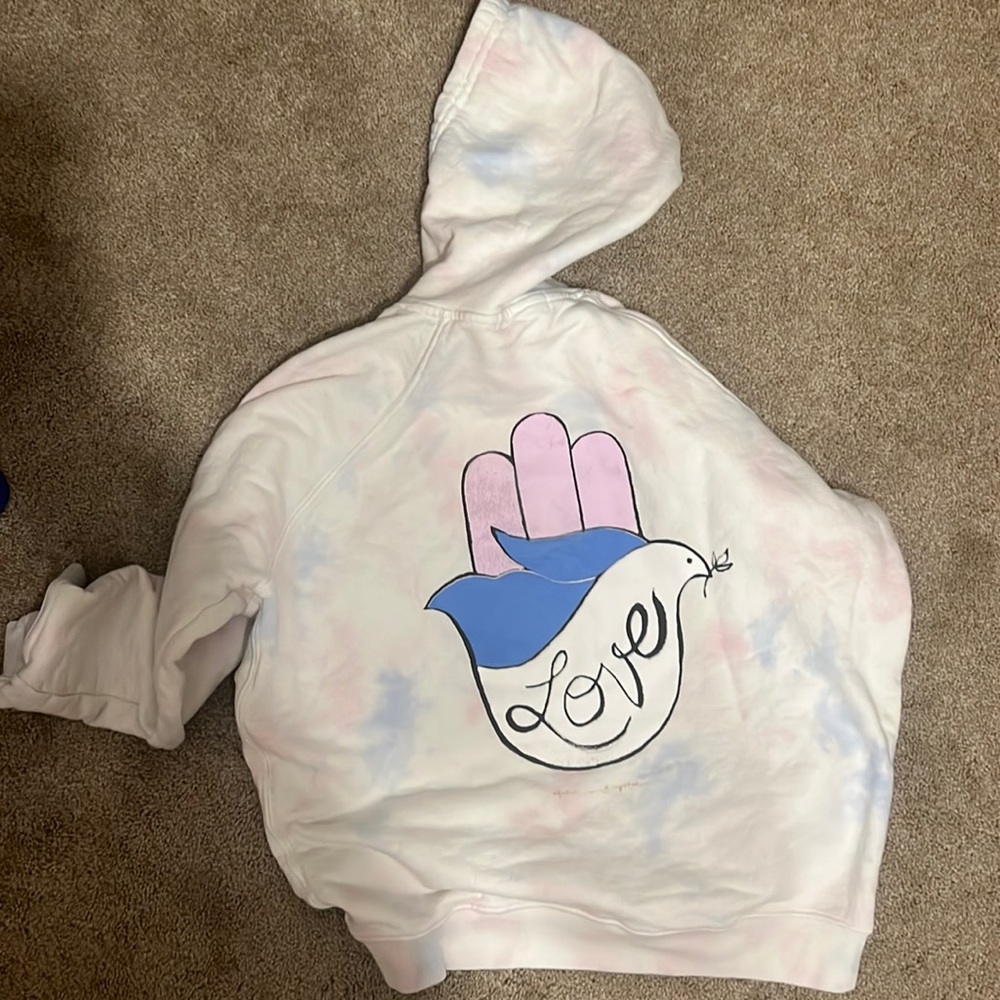 Women’s spiritual gangster hoodie.